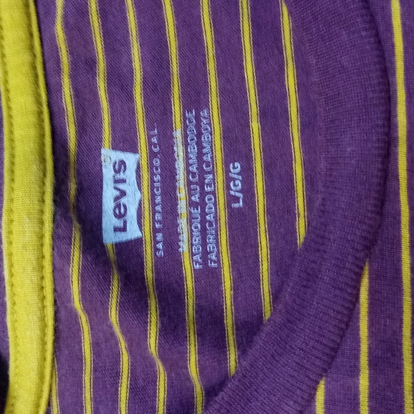 ~$5 add on~ Levi's size large red and yellow striped t-shirt - Picture 3 of 3